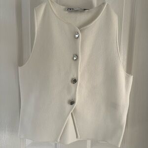 NWT zara sweater vest white size medium